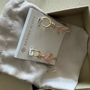 Kendra Scott Shea Convertible Gold Huggie Earrings in Blush Enamel